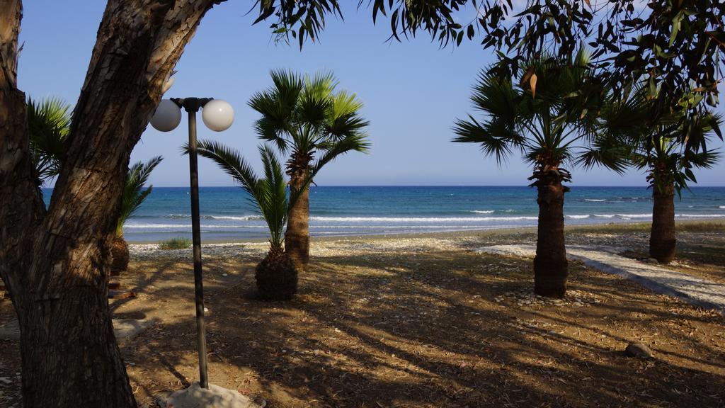 Maria Petros Beach Houses Vila Perivolia Exterior foto
